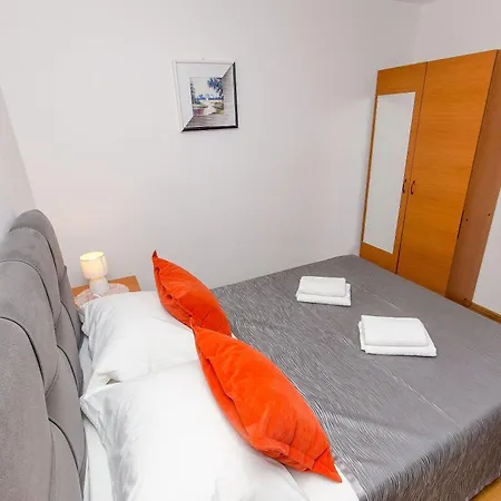 Apartment Marica *